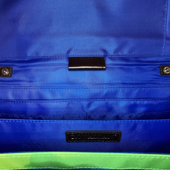 Rowallan of Scotland Green Sedona Travel Bag - Picture 3 of 5